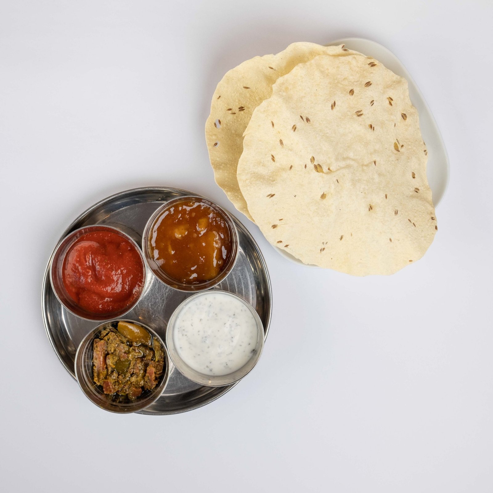 Pappadams og chutney